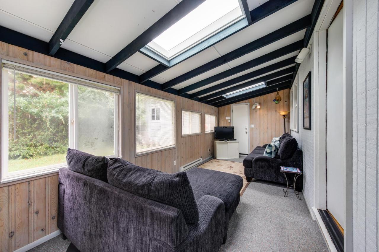 Vila Sea Breeze Lincoln City Exteriér fotografie