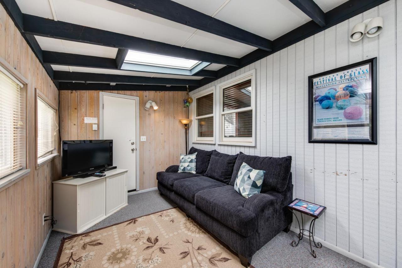 Vila Sea Breeze Lincoln City Exteriér fotografie